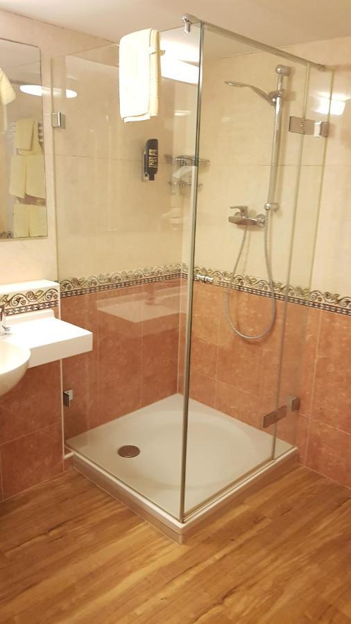 Villa Viktoria 1 - Apartments - City Center Ingolstadt Zewnętrze zdjęcie